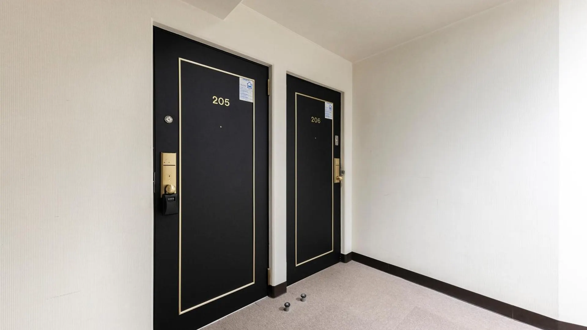 Few Days Condominium 205 Саппоро Апартаменты